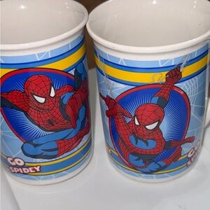 MT Marvel Hero Cups - Blue and Red